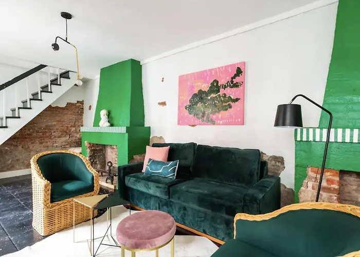 Chic Cottage Near The Lower French Quarter